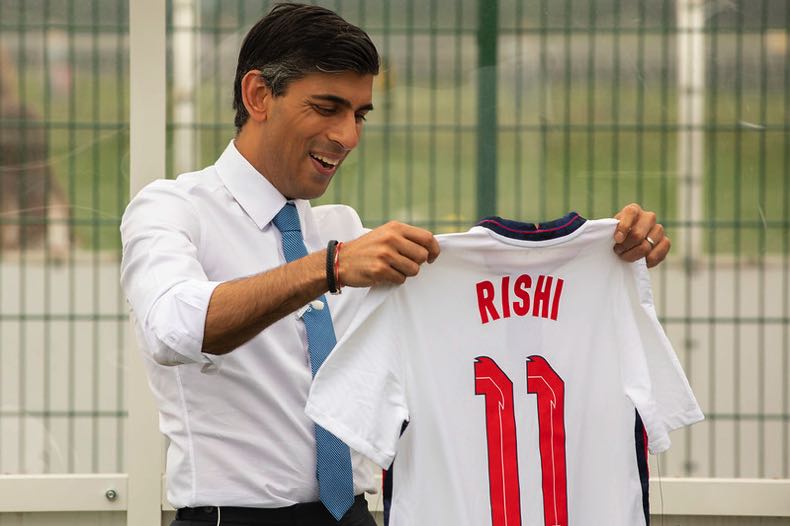 Rishi Sunak football jersey